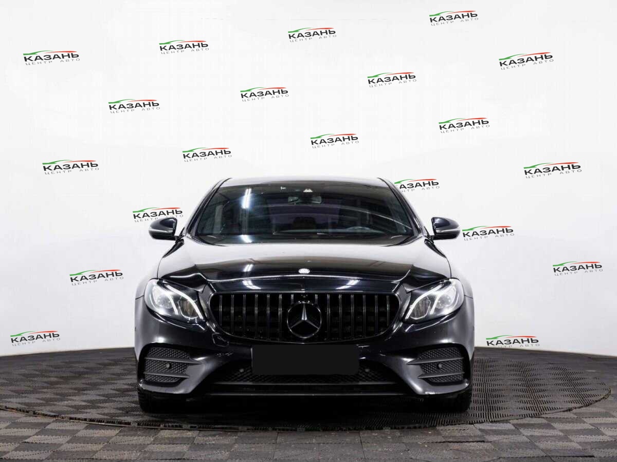 Купить Mercedes-Benz E-Класс с пробегом. Фото: #1