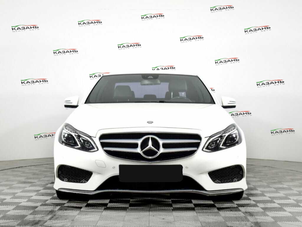 Купить Mercedes-Benz E-Класс с пробегом. Фото: #1