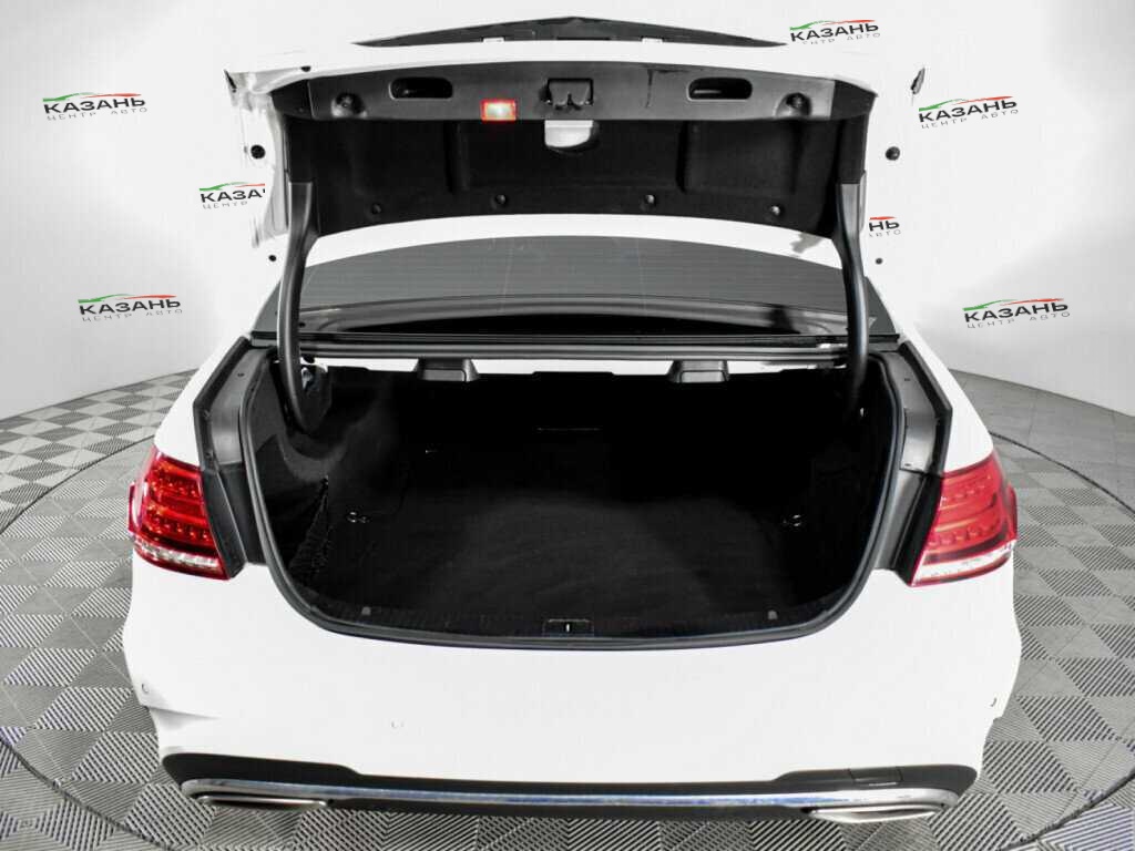 Купить Mercedes-Benz E-Класс с пробегом. Фото: #18