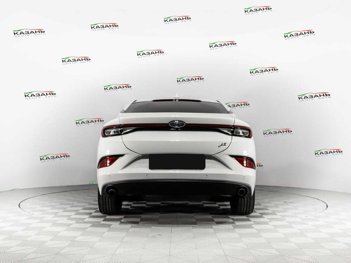 Купить JAC J7 с пробегом. Фото: #5