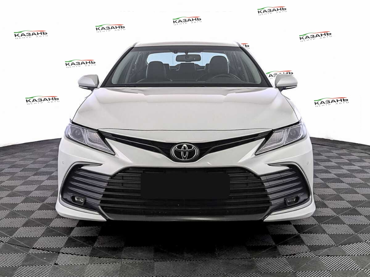 Купить Toyota Camry с пробегом. Фото: #1