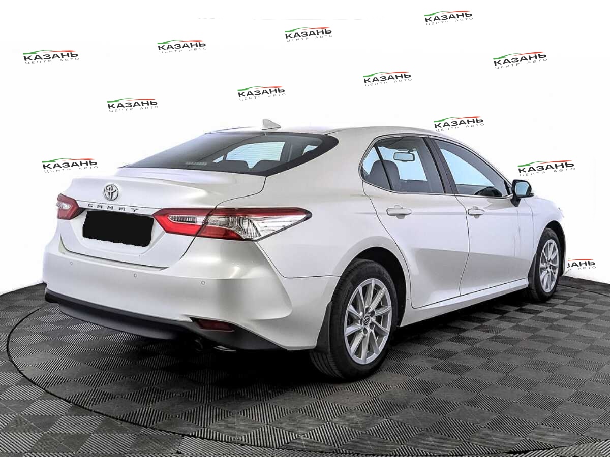 Купить Toyota Camry с пробегом. Фото: #4