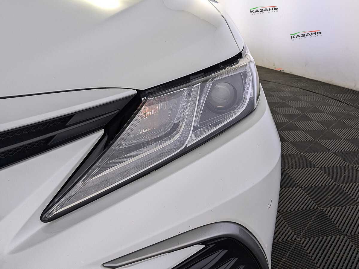 Купить Toyota Camry с пробегом. Фото: #10