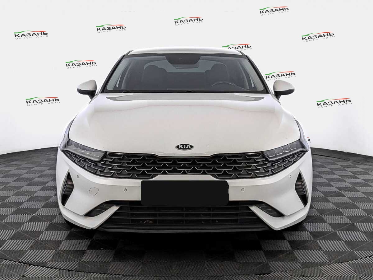 Купить Kia K5 с пробегом. Фото: #1