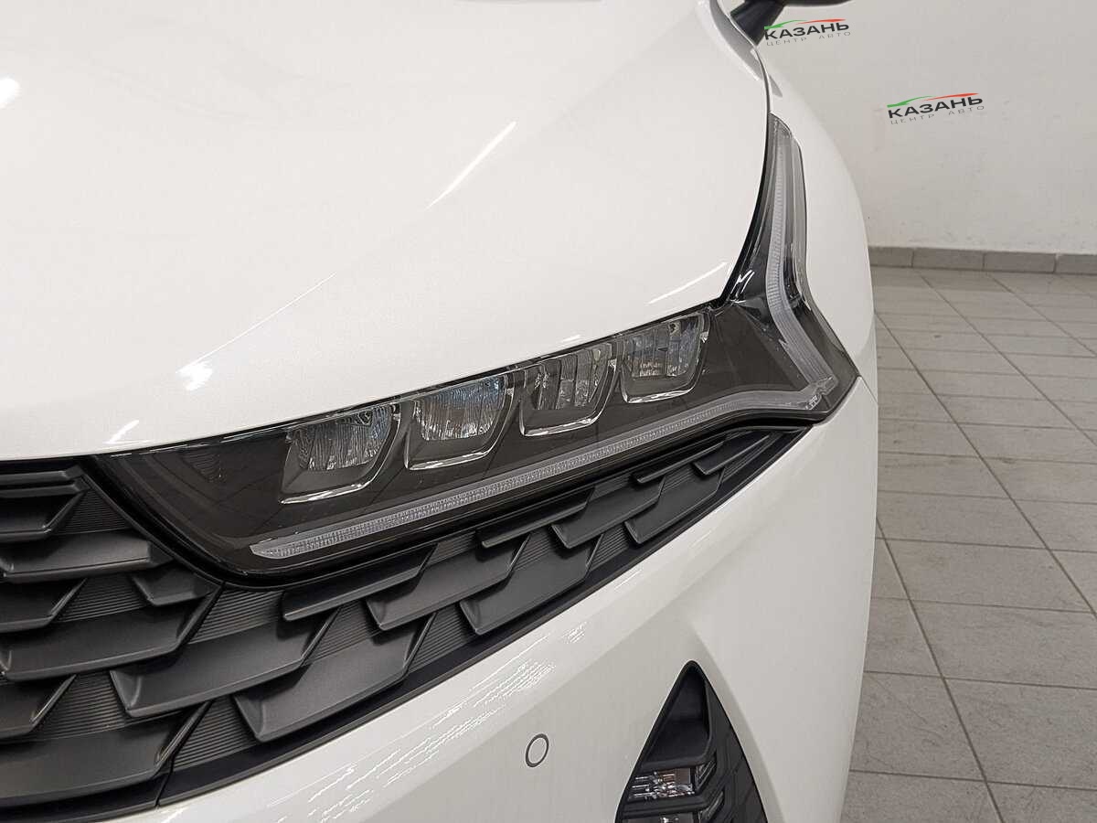 Купить Kia K5 с пробегом. Фото: #9