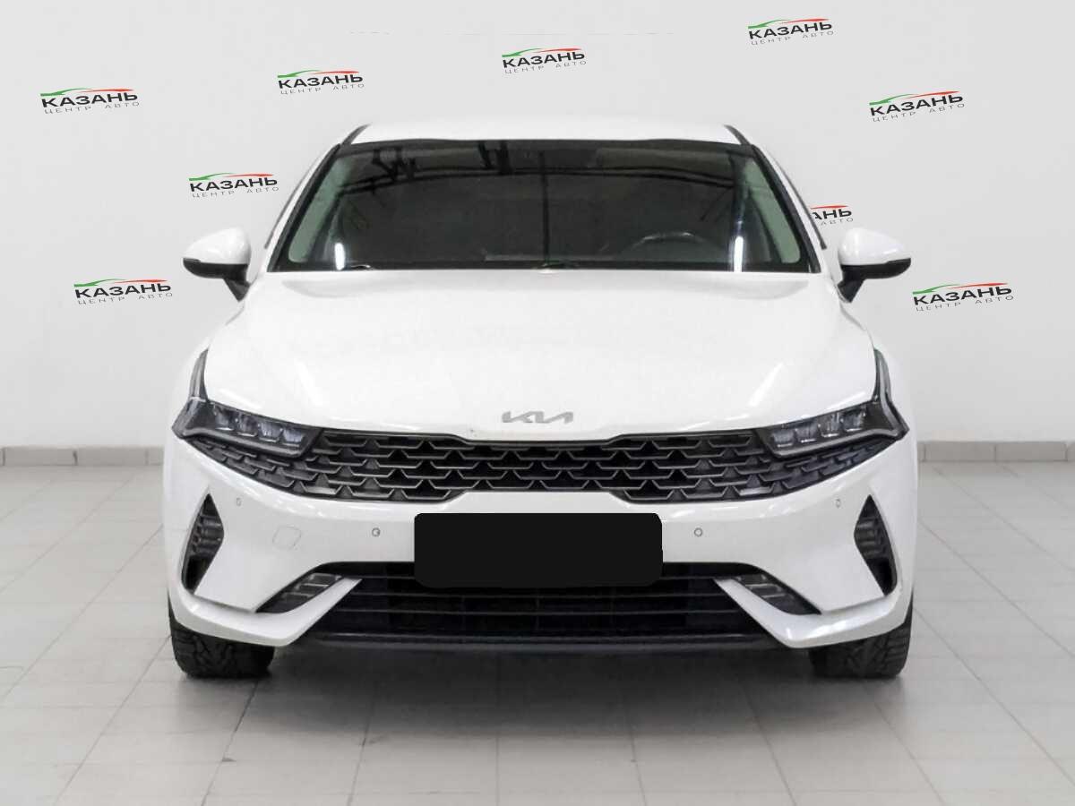 Купить Kia K5 с пробегом. Фото: #1