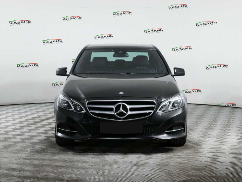 Купить Mercedes-Benz E-Класс с пробегом. Фото: #1