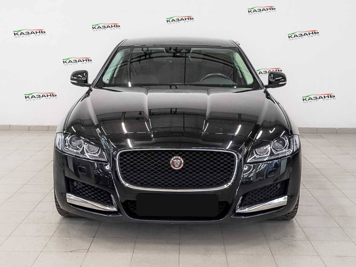 Купить Jaguar XF с пробегом. Фото: #1