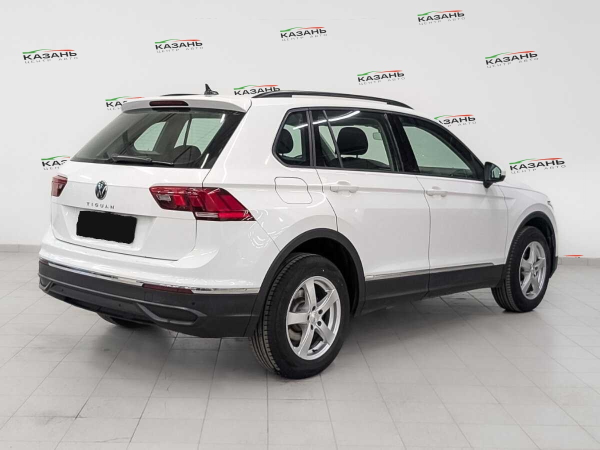Купить Volkswagen Tiguan с пробегом. Фото: #4
