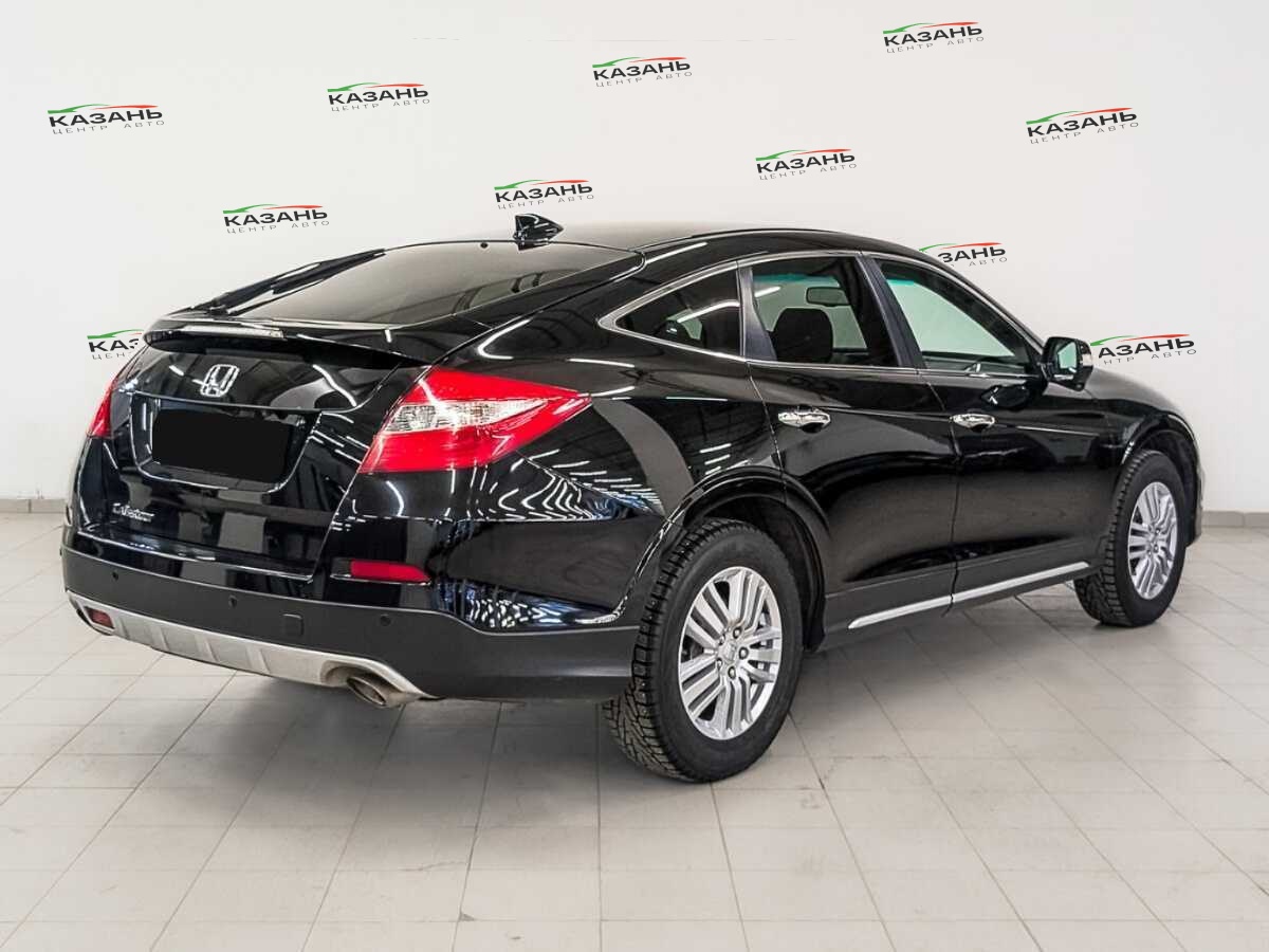 Купить Honda Crosstour с пробегом. Фото: #4