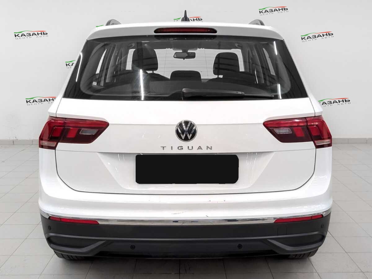 Купить Volkswagen Tiguan с пробегом. Фото: #5