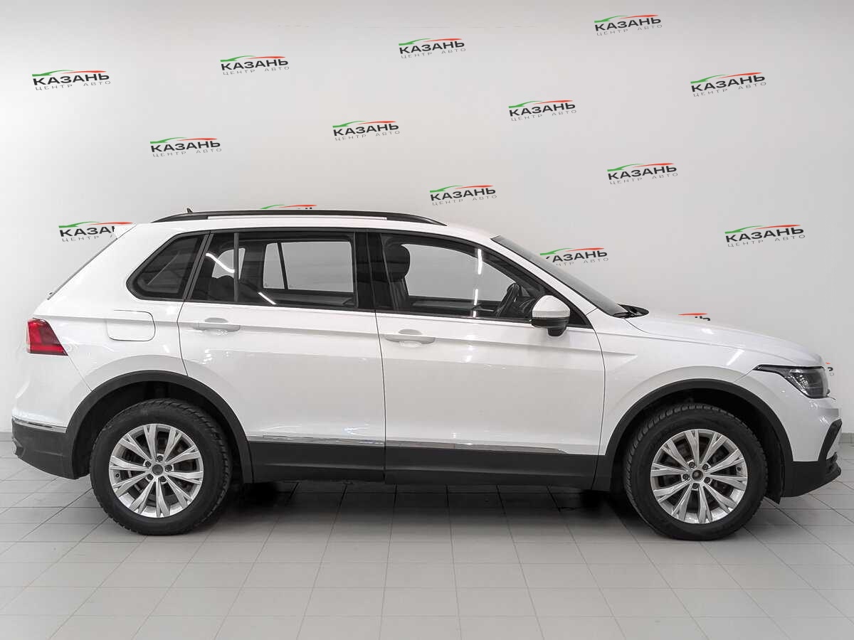 Купить Volkswagen Tiguan с пробегом. Фото: #3