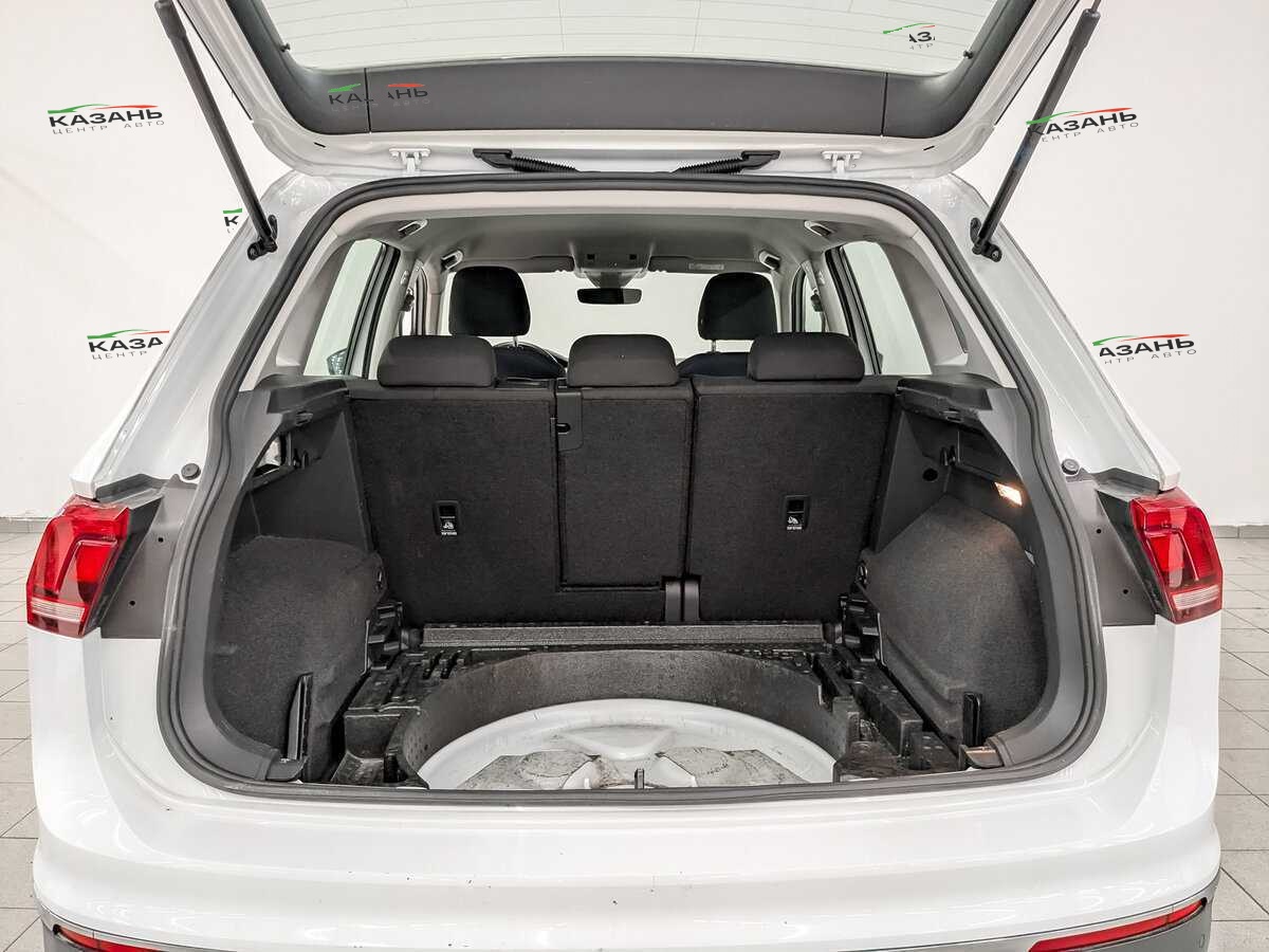 Купить Volkswagen Tiguan с пробегом. Фото: #9