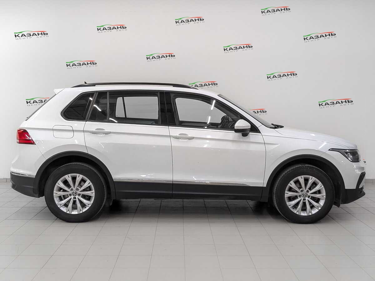 Купить Volkswagen Tiguan с пробегом. Фото: #3