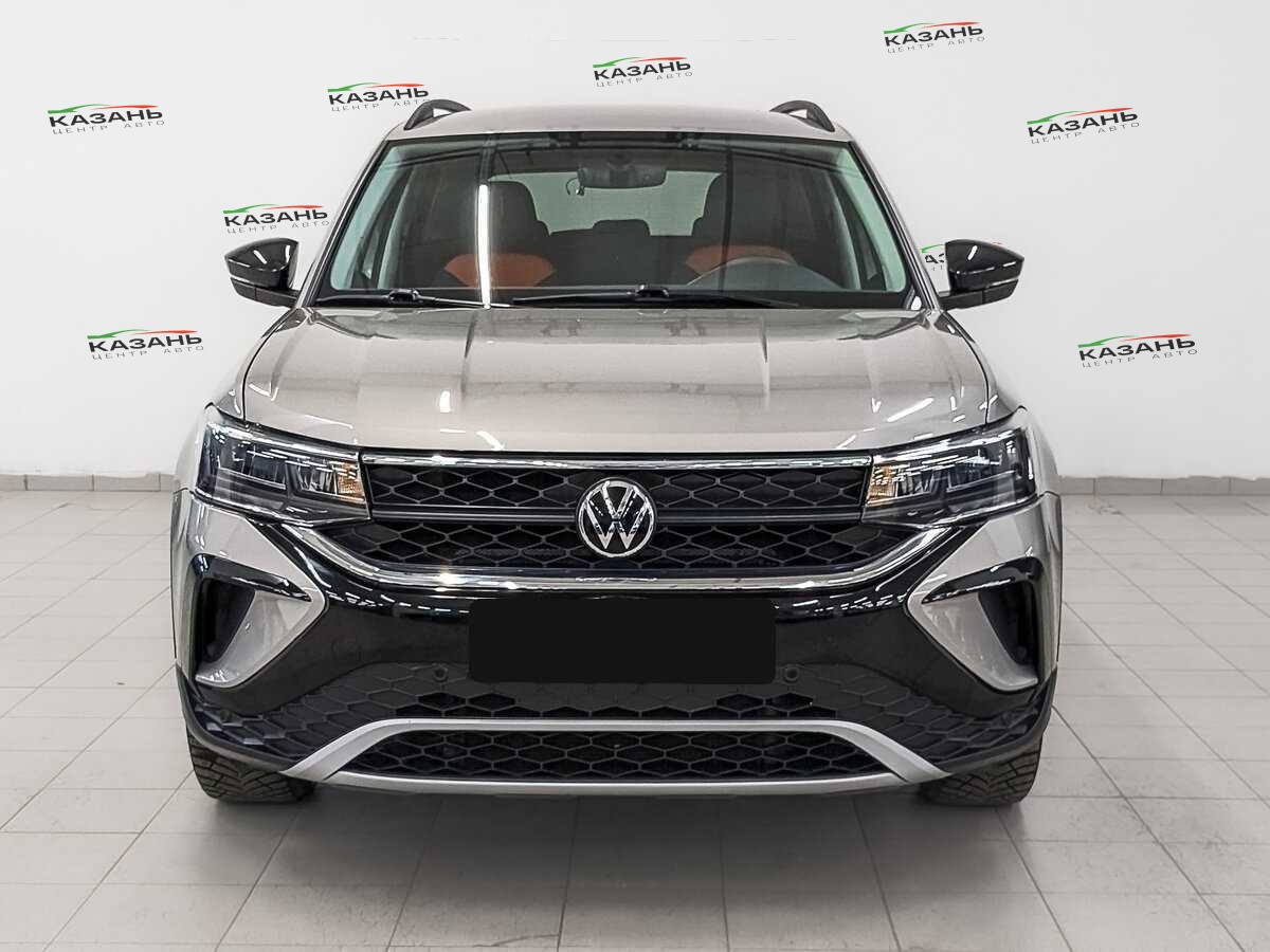 Купить Volkswagen Taos с пробегом. Фото: #1