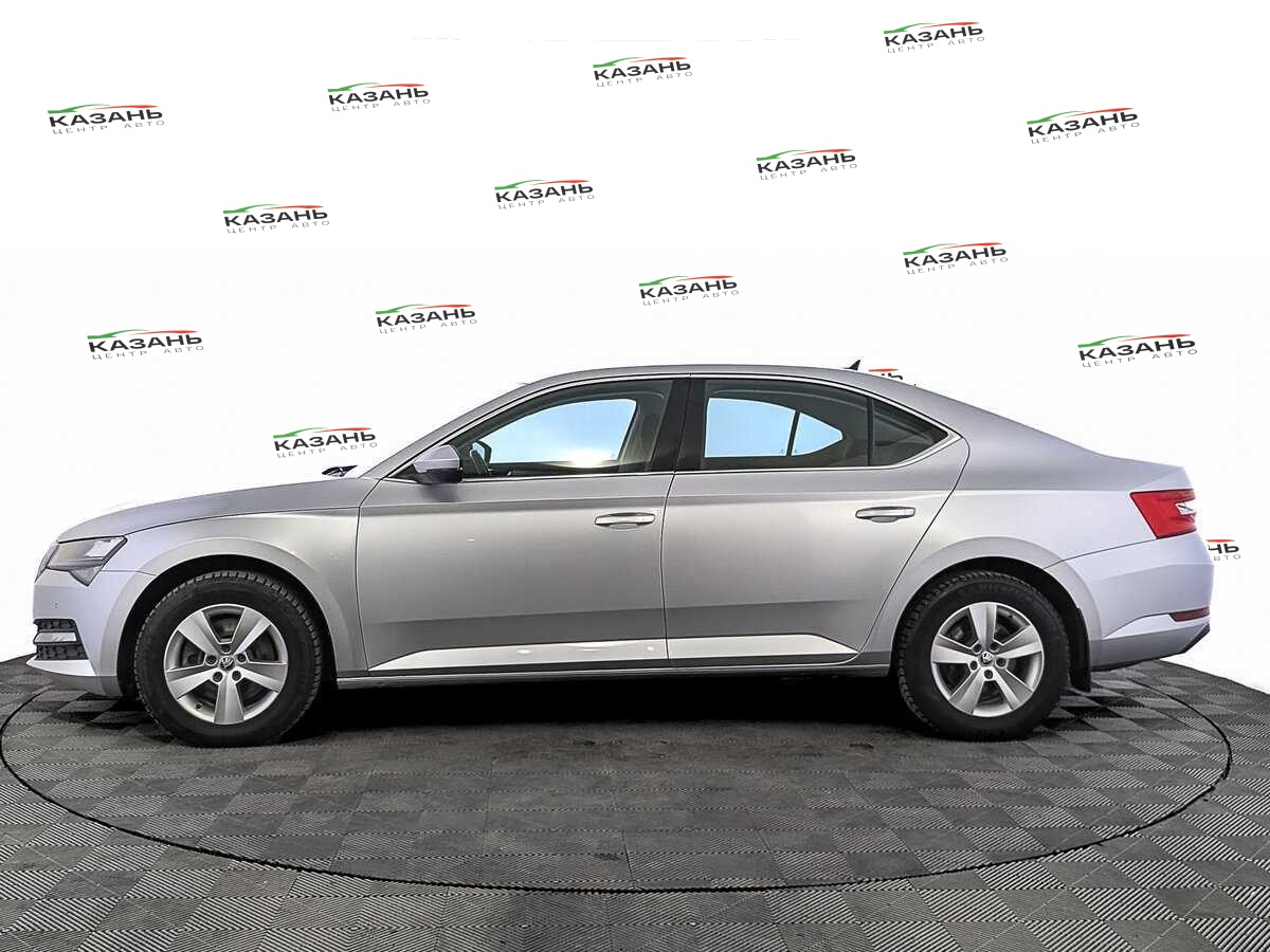 Купить Skoda Superb с пробегом. Фото: #7