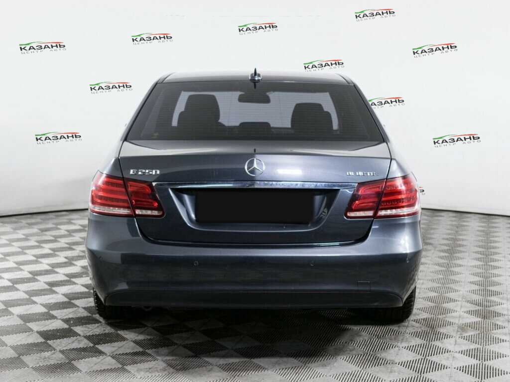 Купить Mercedes-Benz E-Класс с пробегом. Фото: #4