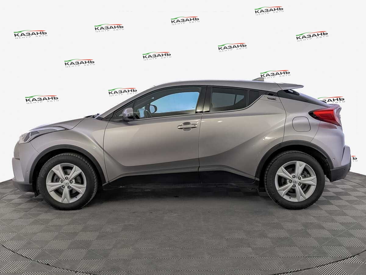Купить Toyota C-HR с пробегом. Фото: #7