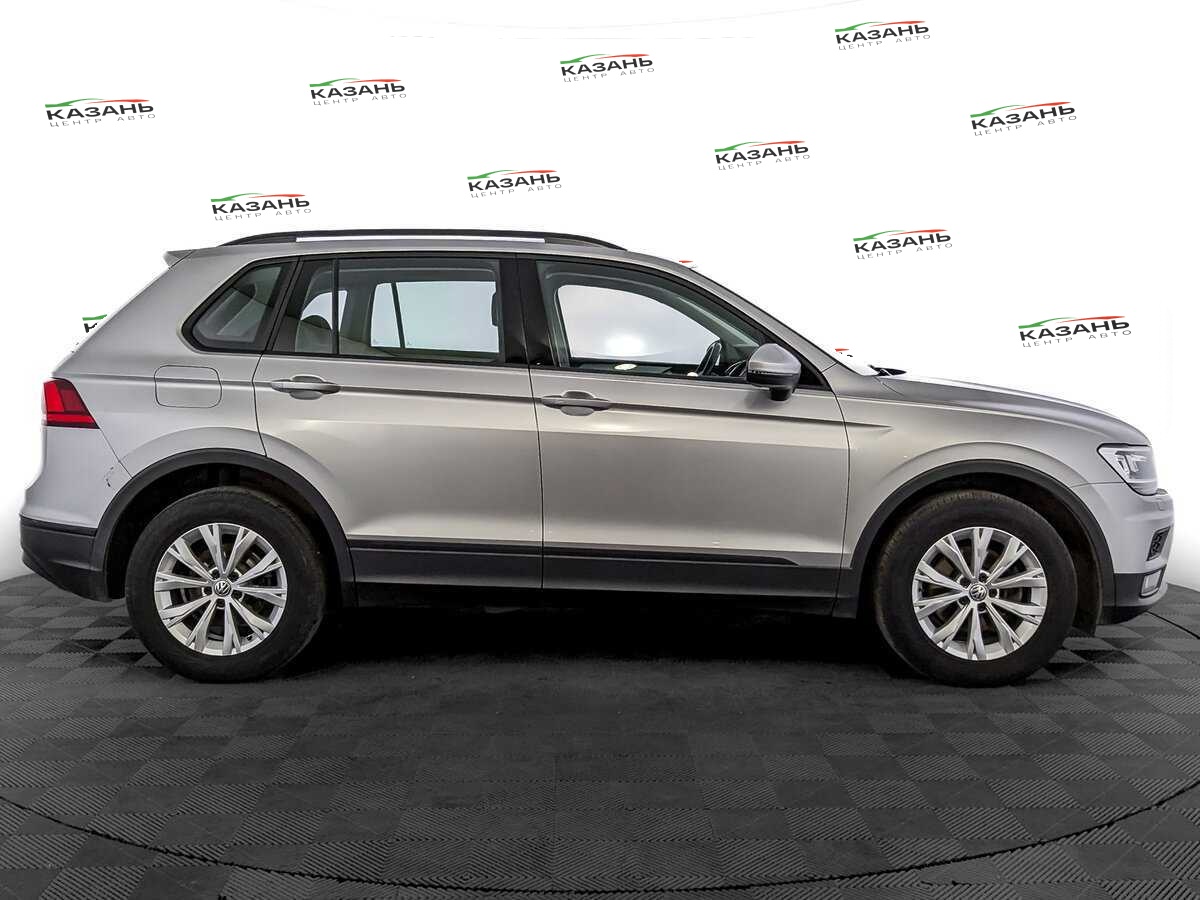 Купить Volkswagen Tiguan с пробегом. Фото: #3