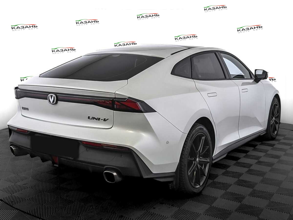 Купить Changan UNI-V с пробегом. Фото: #4