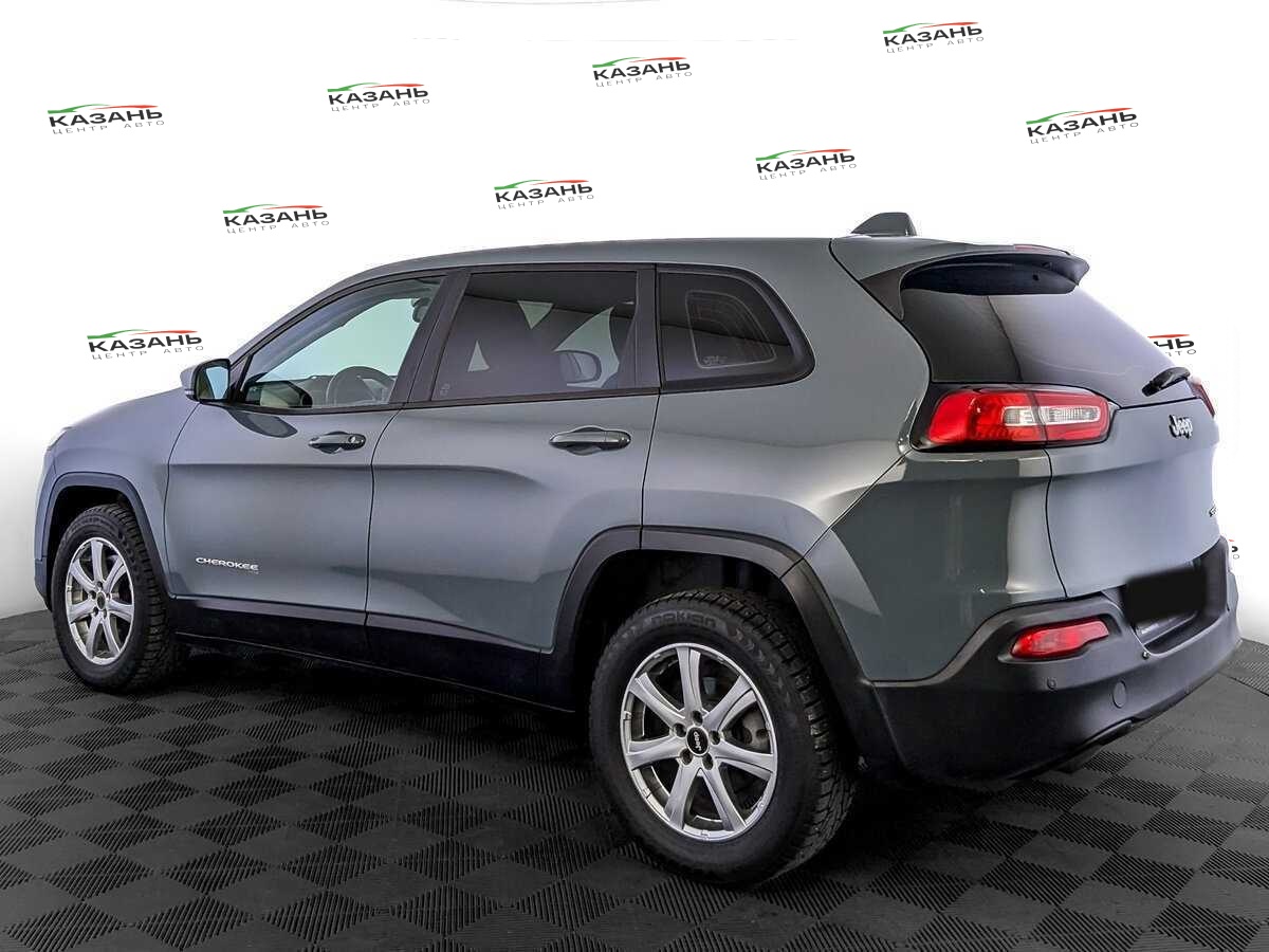 Купить Jeep Cherokee с пробегом. Фото: #6