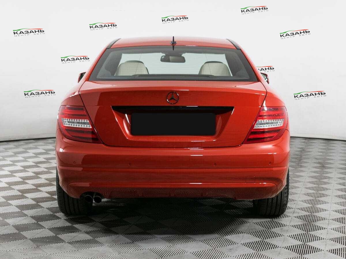 Купить Mercedes-Benz C-Класс с пробегом. Фото: #4