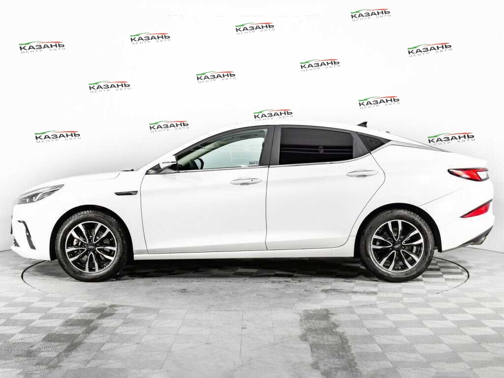 Купить JAC J7 с пробегом. Фото: #7