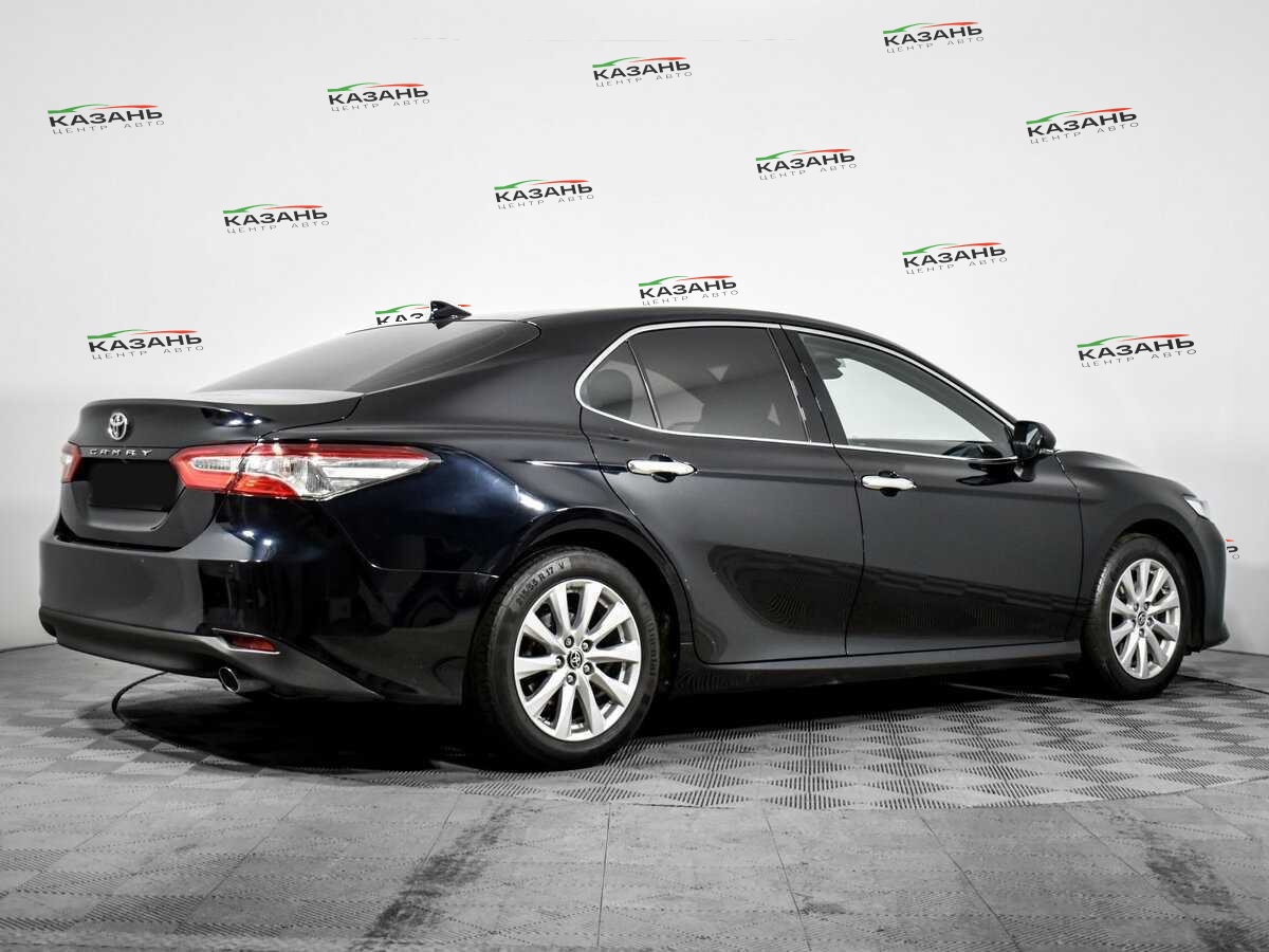 Купить Toyota Camry с пробегом. Фото: #1