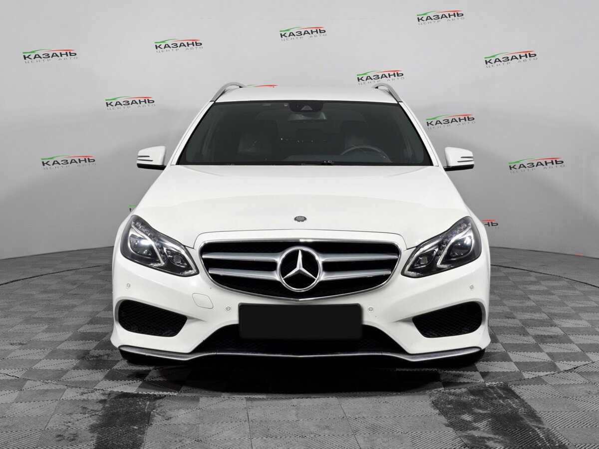 Купить Mercedes-Benz E-Класс с пробегом. Фото: #1