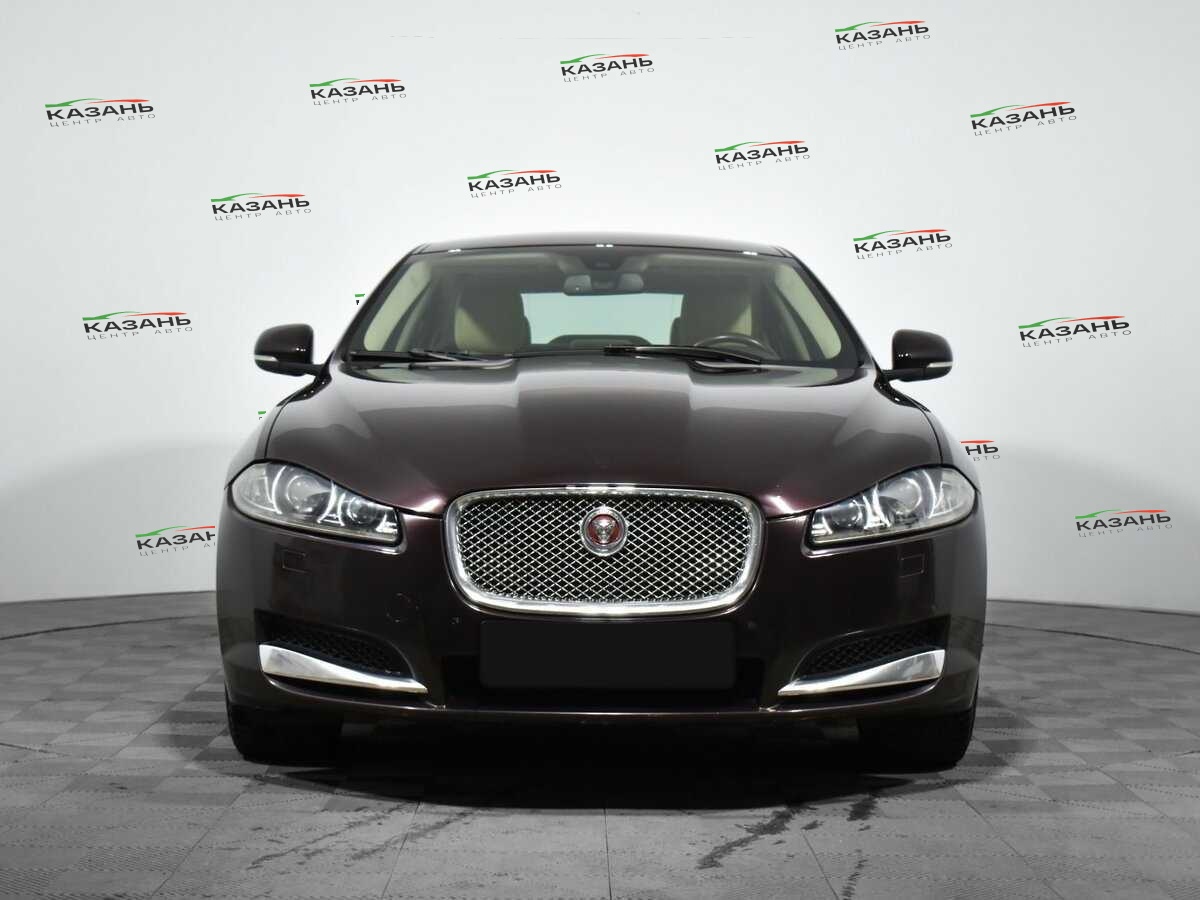 Купить Jaguar XF с пробегом. Фото: #1