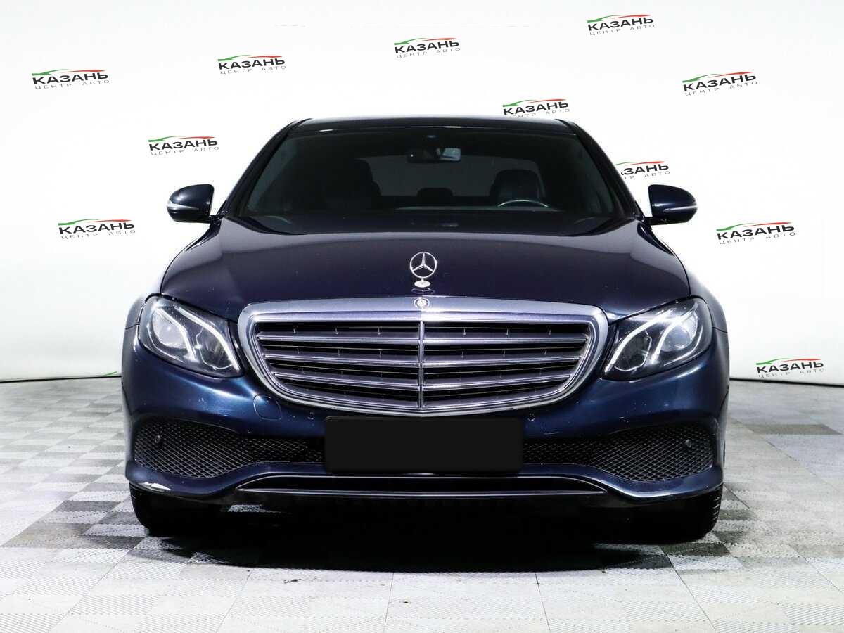 Купить Mercedes-Benz E-Класс с пробегом. Фото: #1