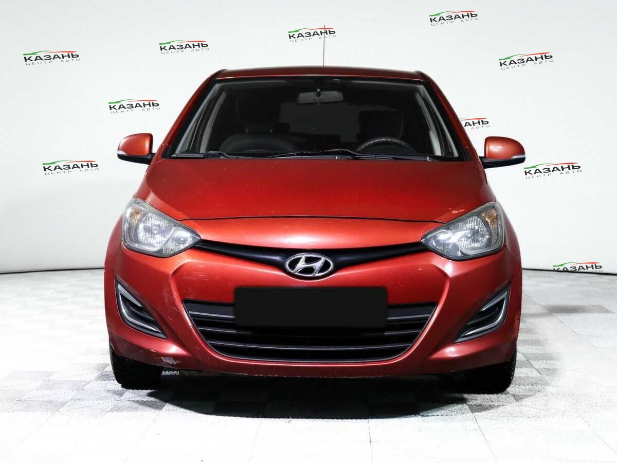 Купить Hyundai i20 с пробегом. Фото: #1