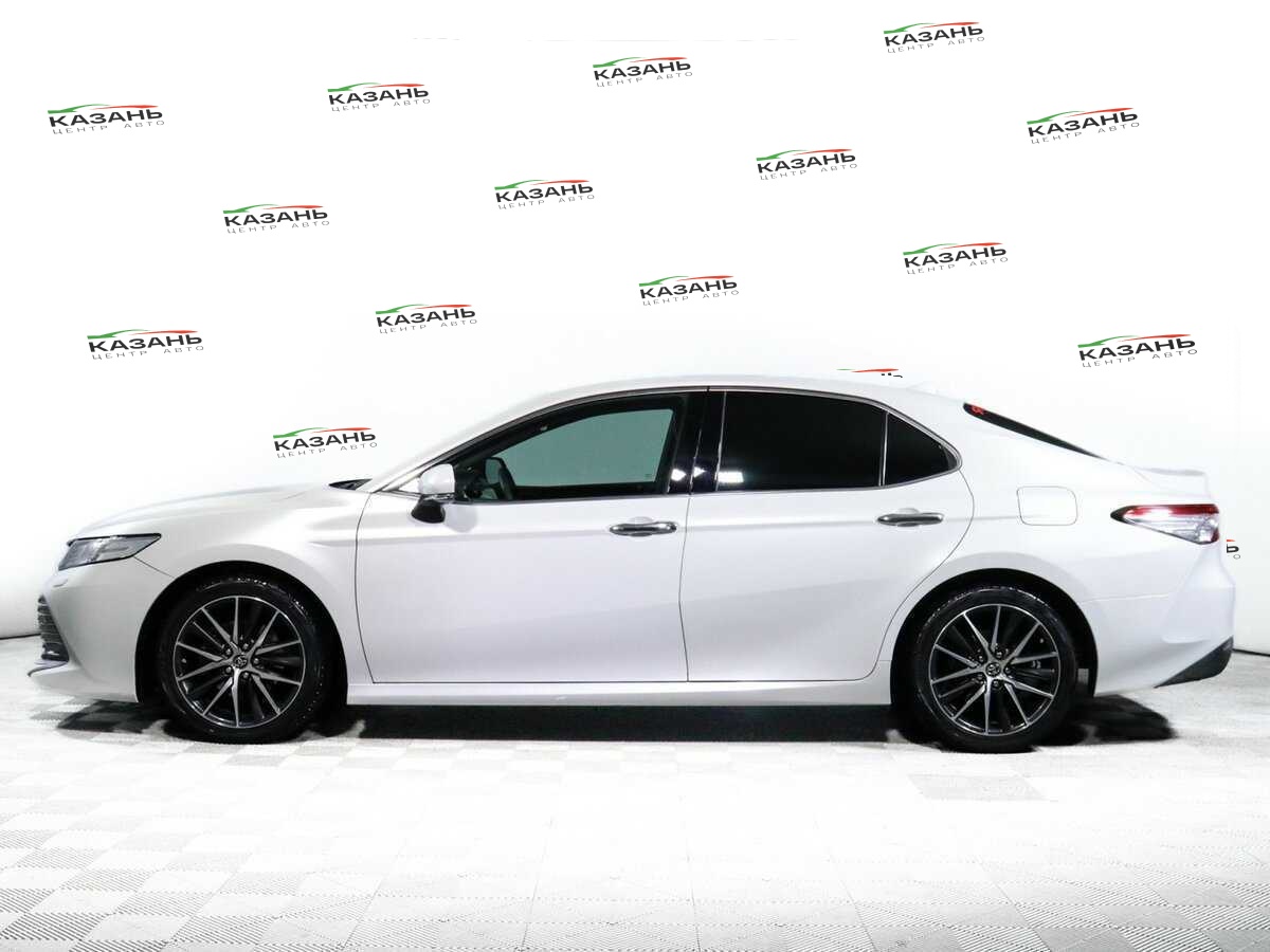 Купить Toyota Camry с пробегом. Фото: #4