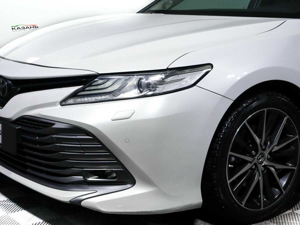 Купить Toyota Camry с пробегом. Фото: #13