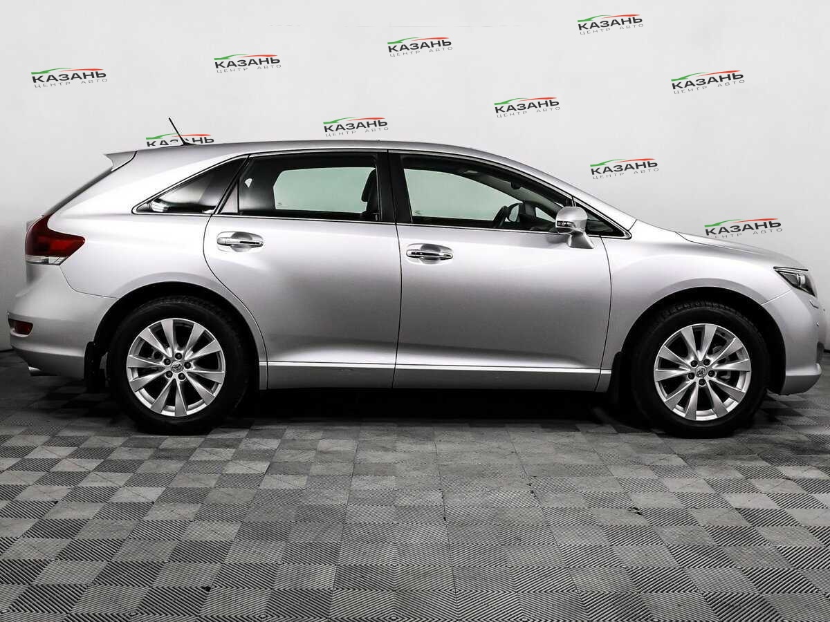 Купить Toyota Venza с пробегом. Фото: #3