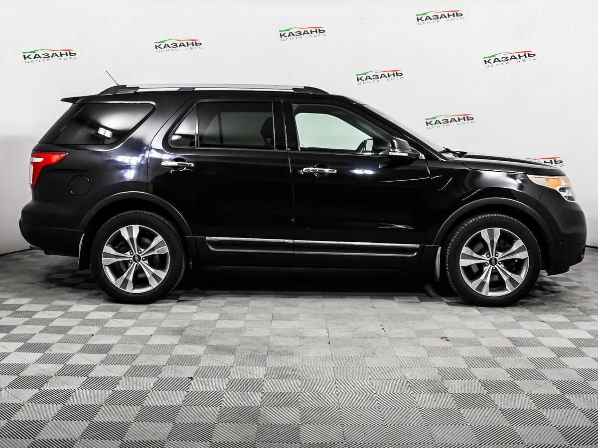Купить Ford Explorer с пробегом. Фото: #3