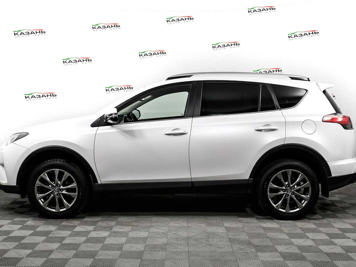 Купить Toyota RAV4 с пробегом. Фото: #7