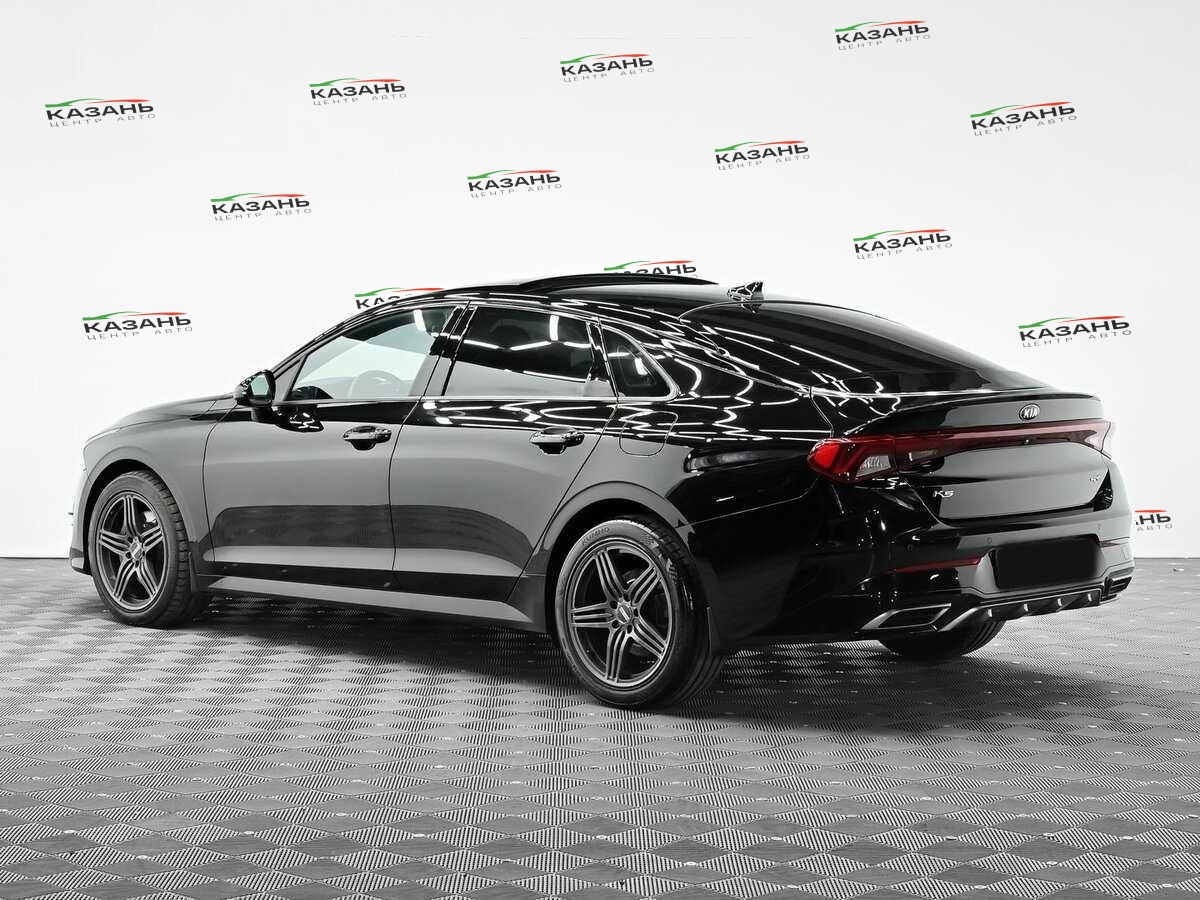 Купить Kia K5 с пробегом. Фото: #3