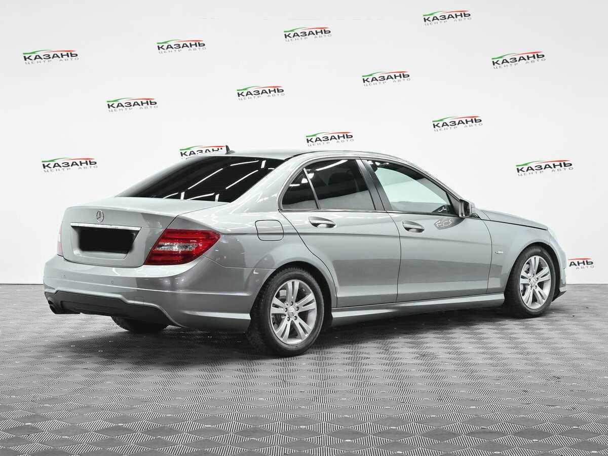 Купить Mercedes-Benz C-Класс с пробегом. Фото: #4