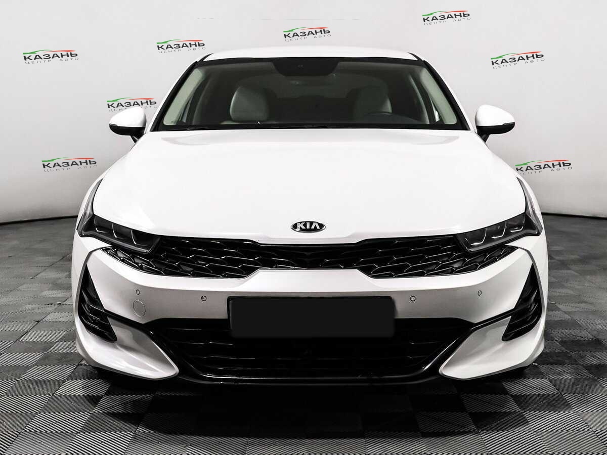 Купить Kia K5 с пробегом. Фото: #1