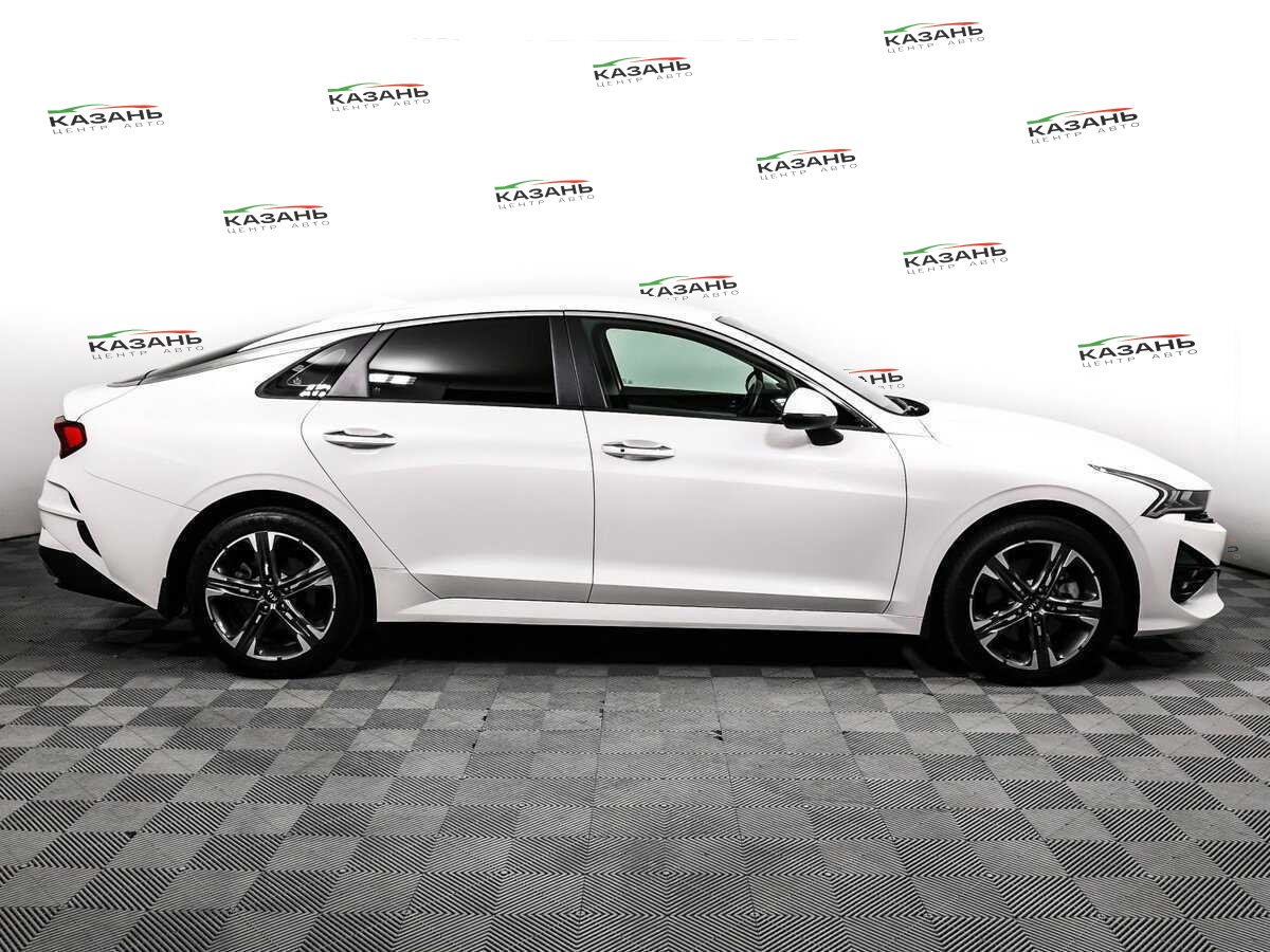 Купить Kia K5 с пробегом. Фото: #3