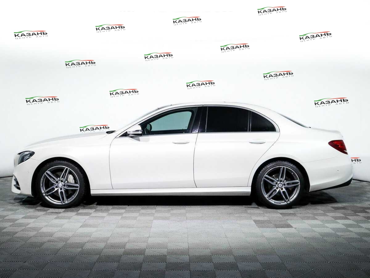 Купить Mercedes-Benz E-Класс с пробегом. Фото: #4