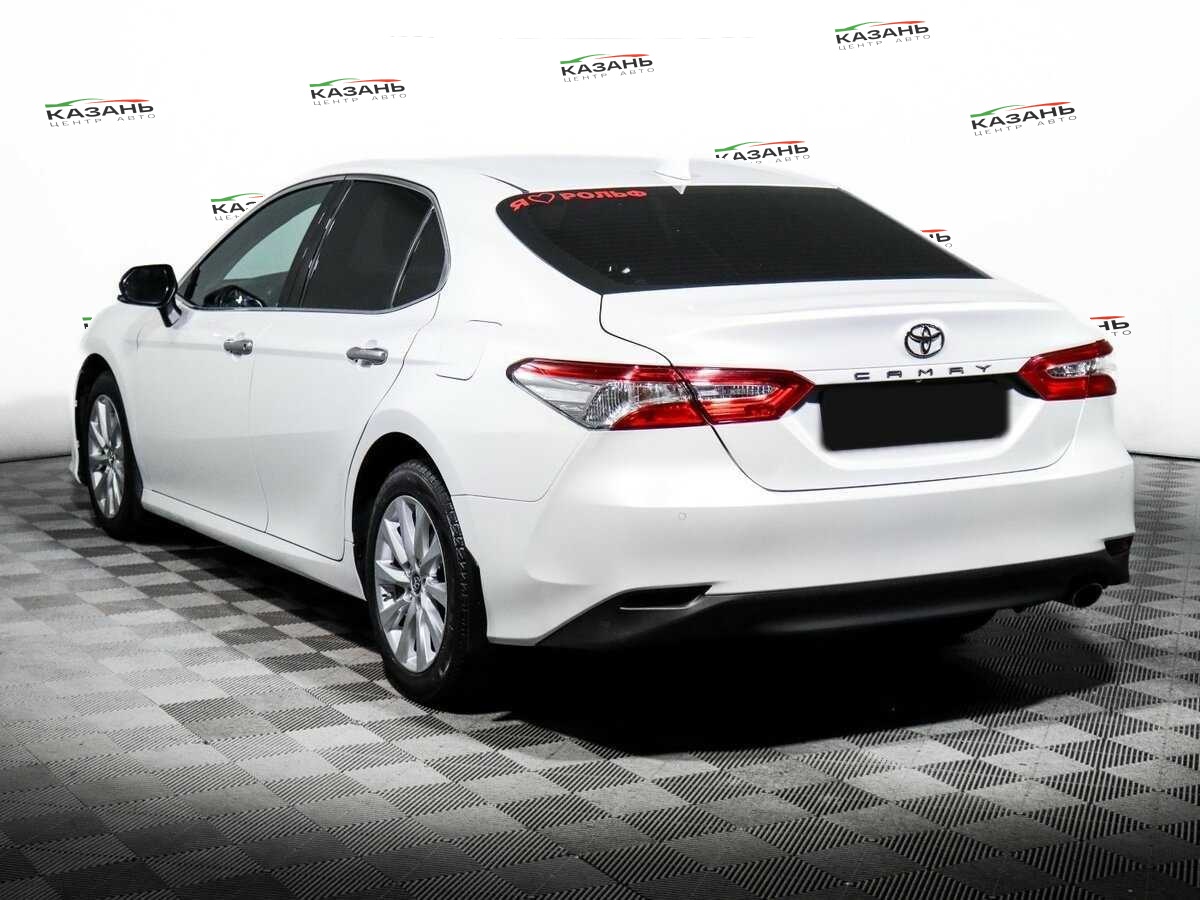 Купить Toyota Camry с пробегом. Фото: #6