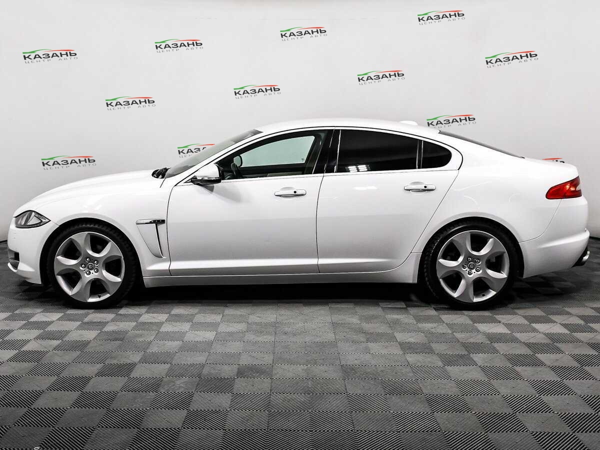 Купить Jaguar XF с пробегом. Фото: #7