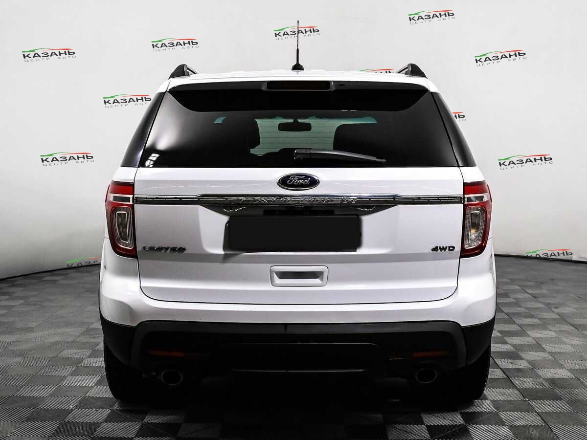 Купить Ford Explorer с пробегом. Фото: #5