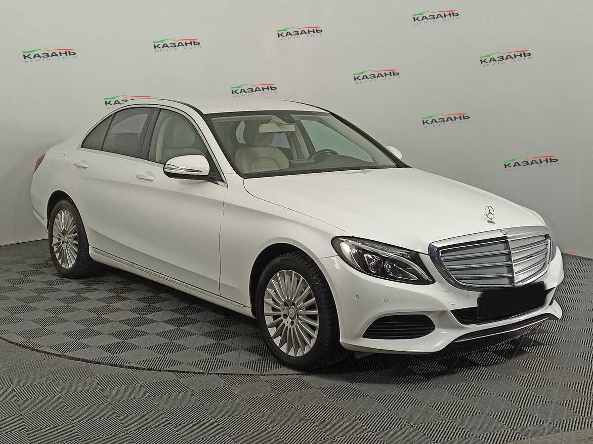 Купить Mercedes-Benz C-Класс с пробегом. Фото: #2