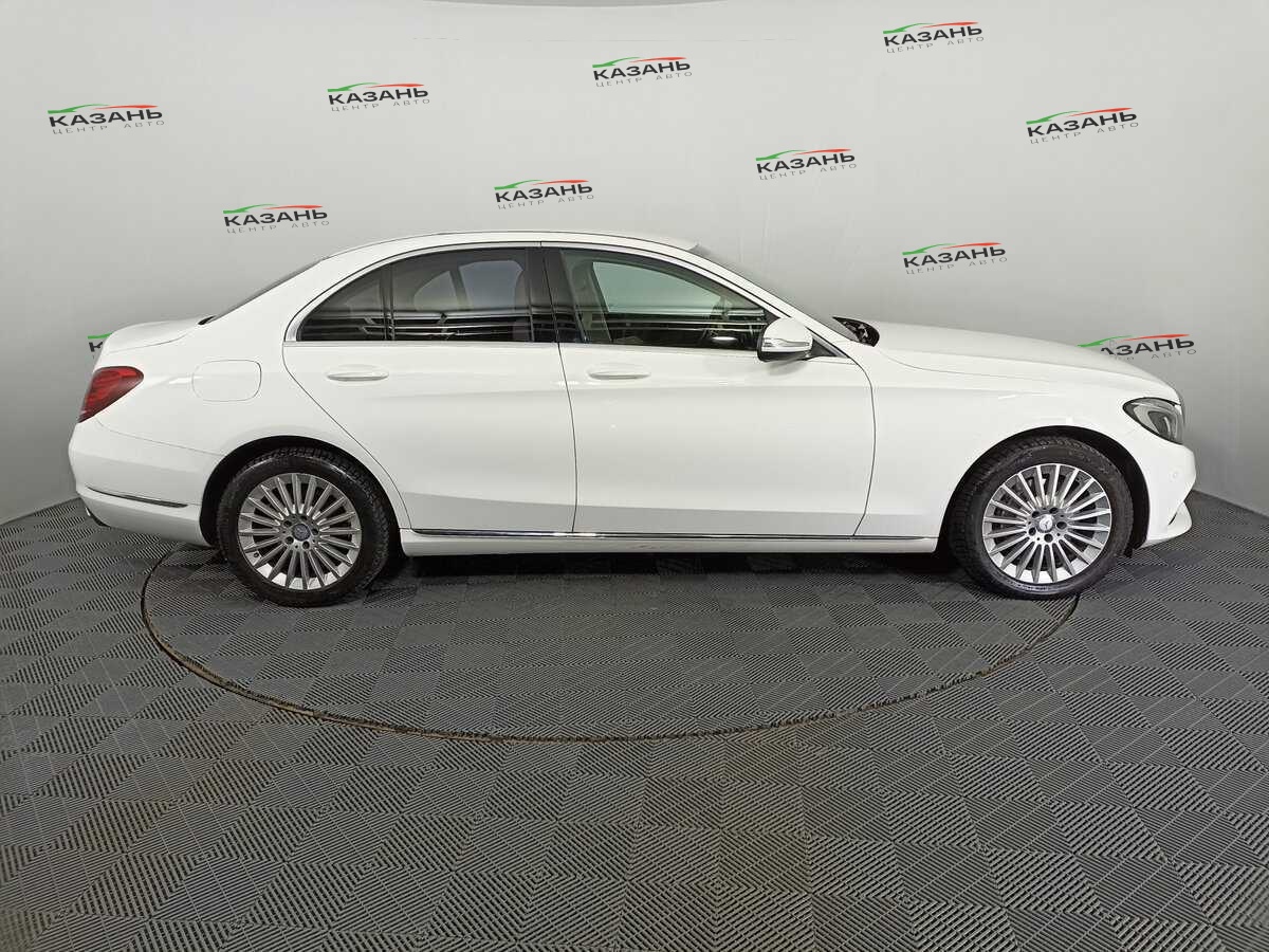 Купить Mercedes-Benz C-Класс с пробегом. Фото: #3
