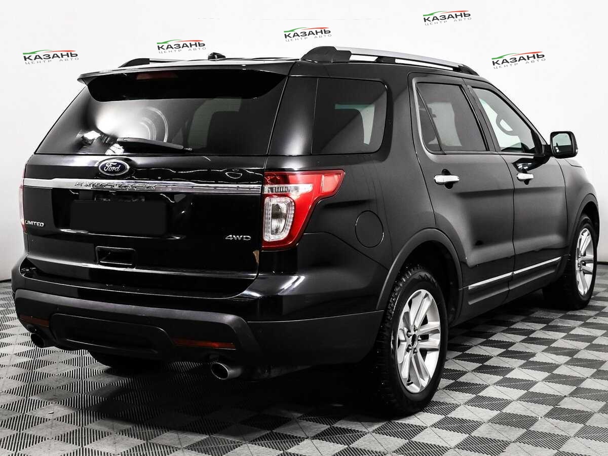 Купить Ford Explorer с пробегом. Фото: #4