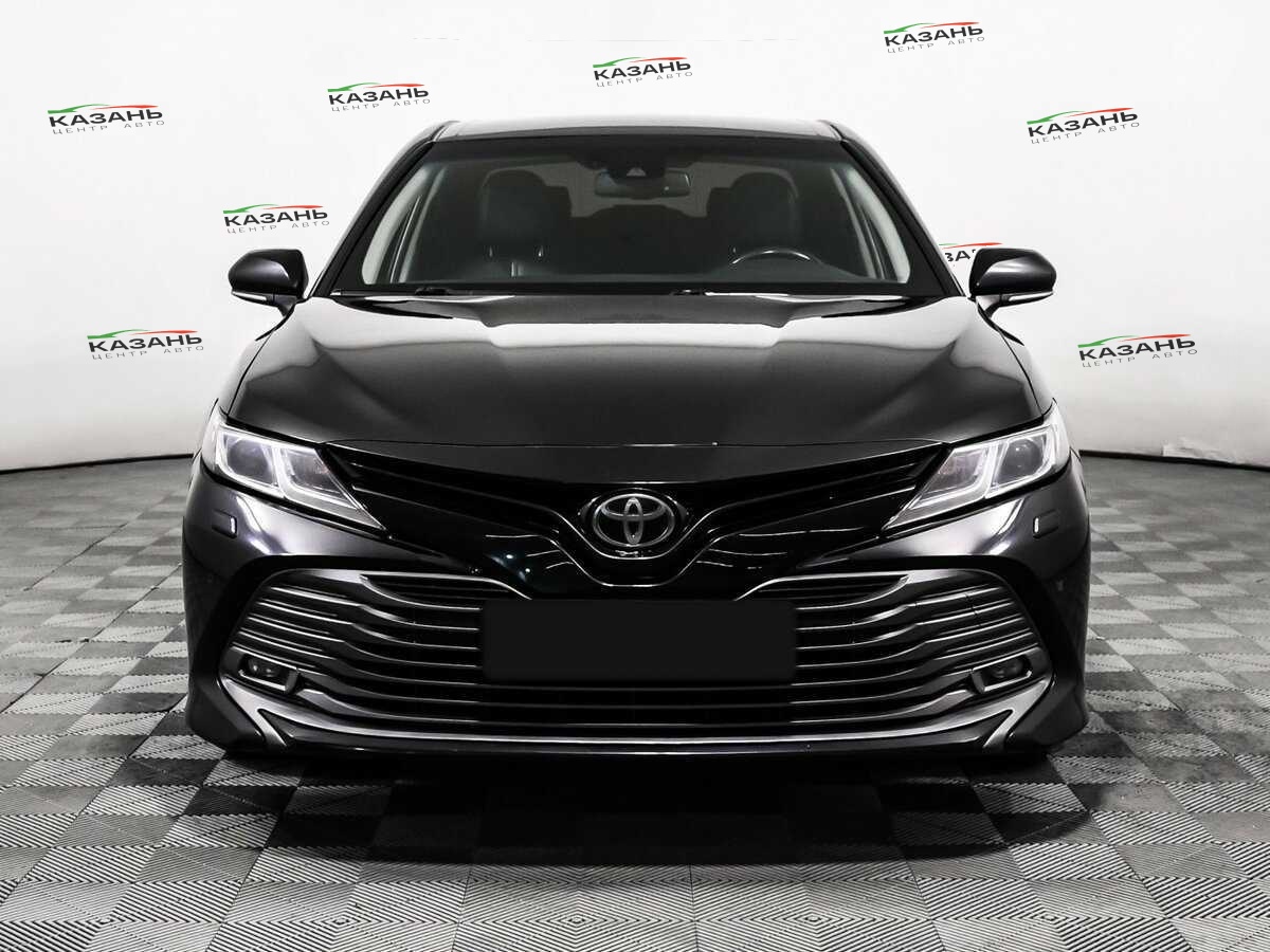 Купить Toyota Camry с пробегом. Фото: #1