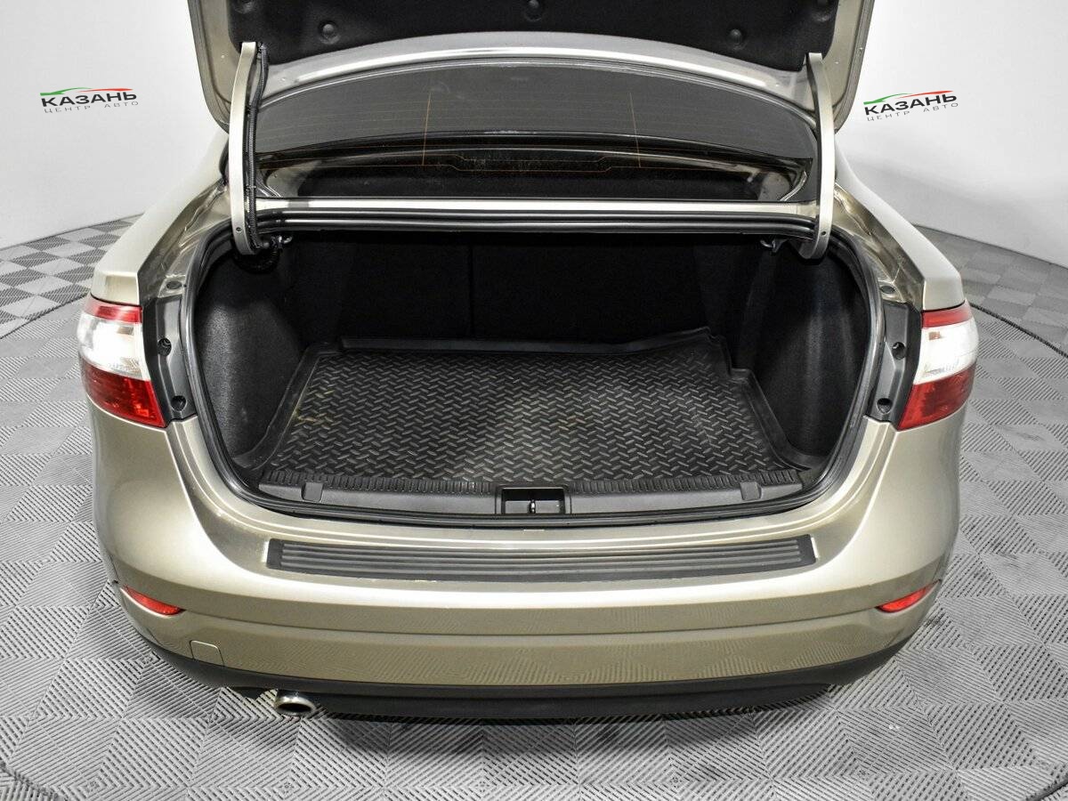 Купить Renault Fluence с пробегом. Фото: #16